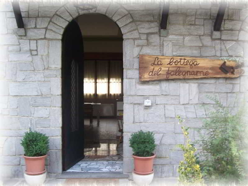 La Bottega Del Falegname Vanzaghello Luaran gambar